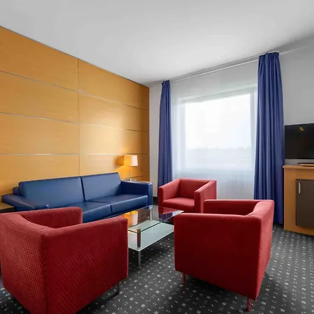 Ramada By Wyndham Essen Hotel Exterior photo