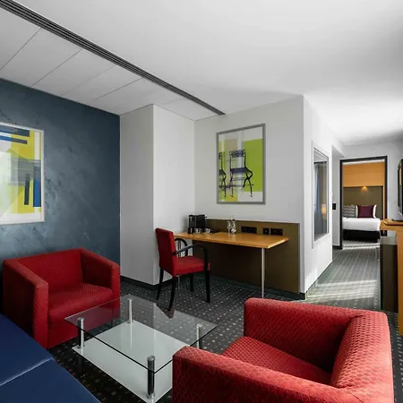 Ramada By Wyndham Essen Hotel Exterior photo