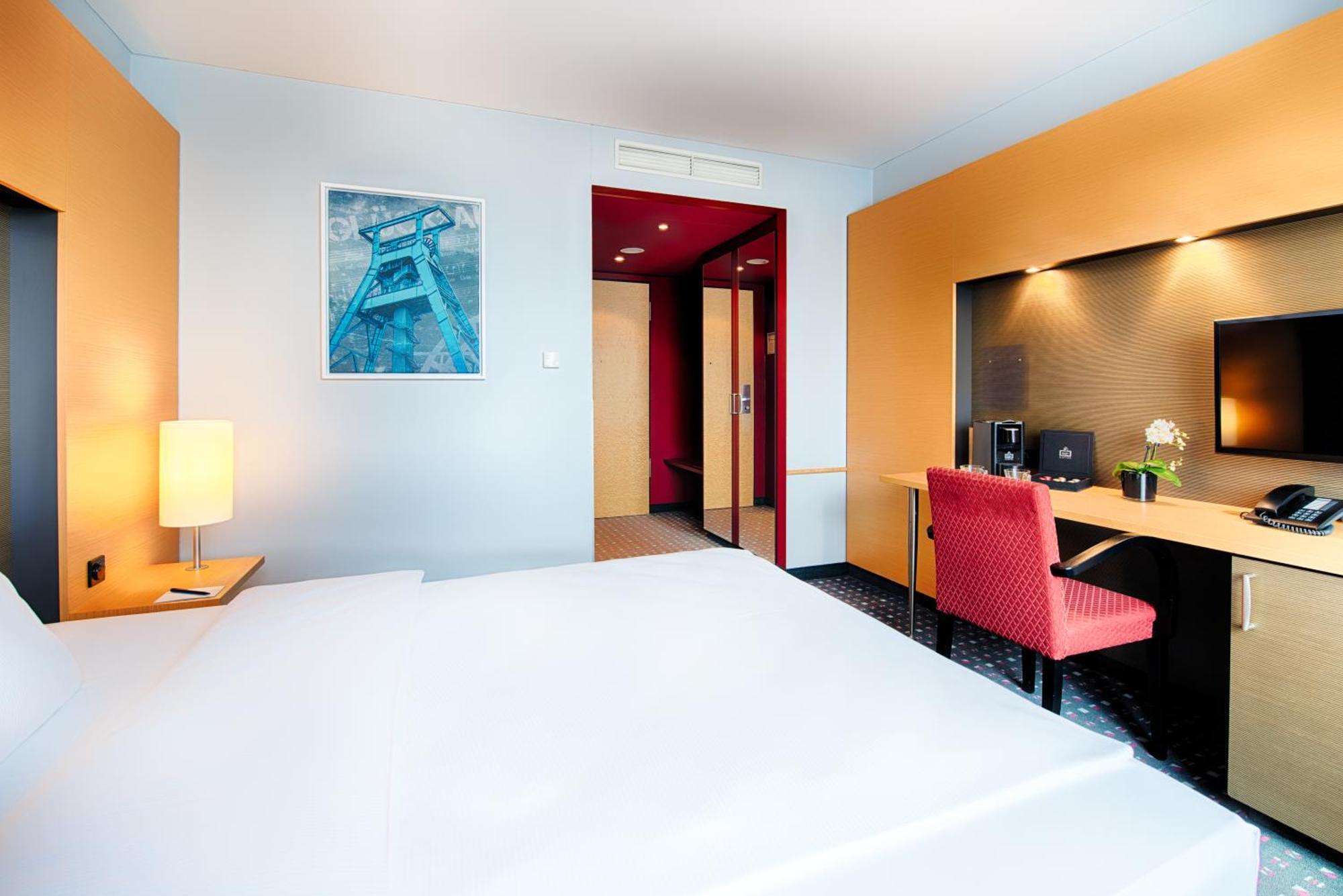 Ramada By Wyndham Hotel