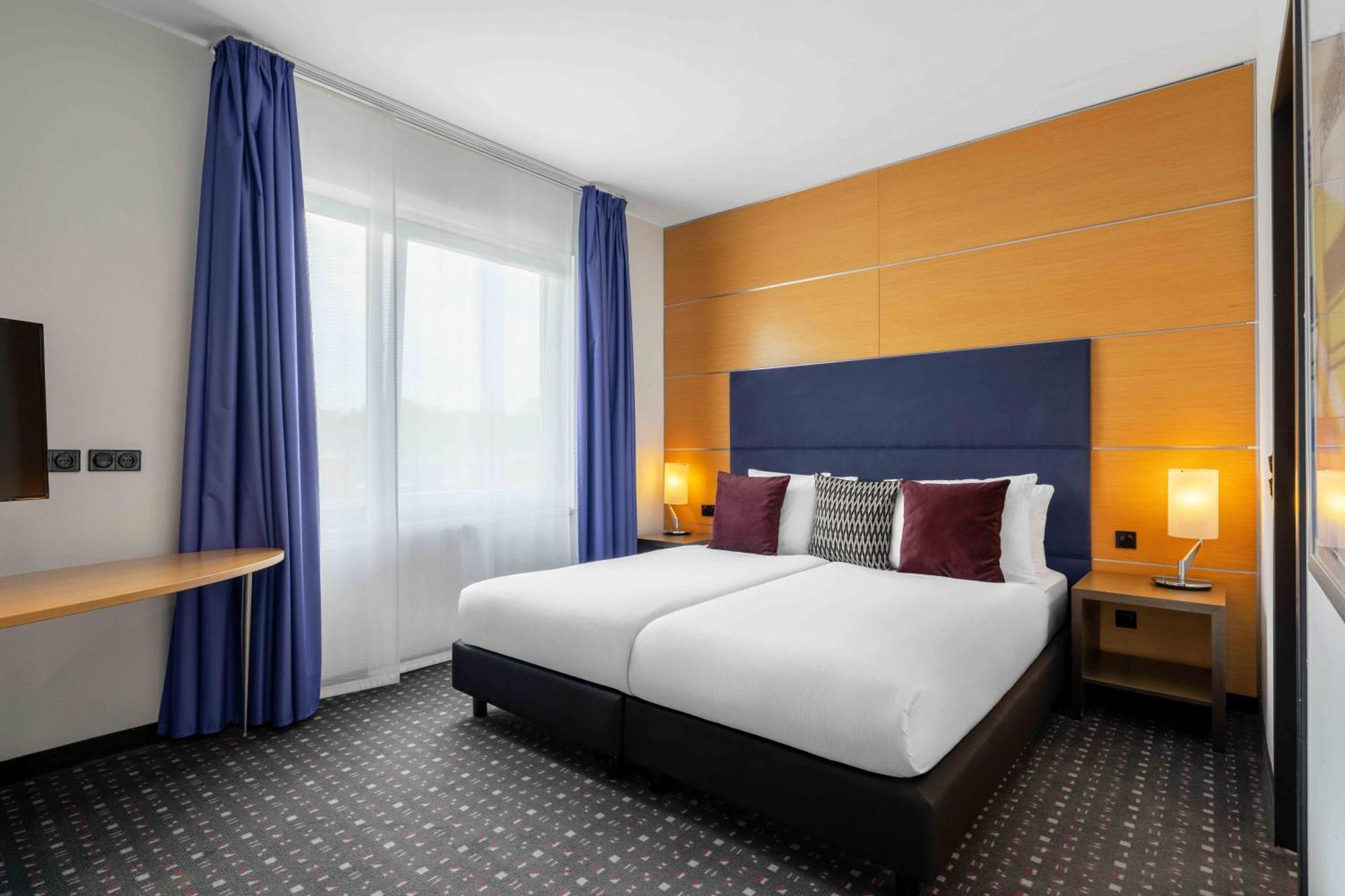 Hotel Ramada By Wyndham 4*