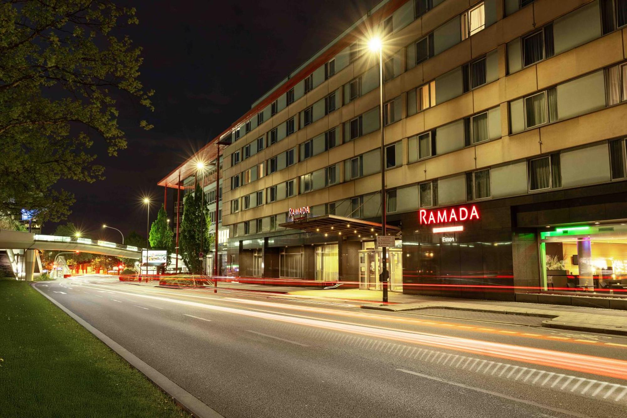 Ramada By Wyndham 4*