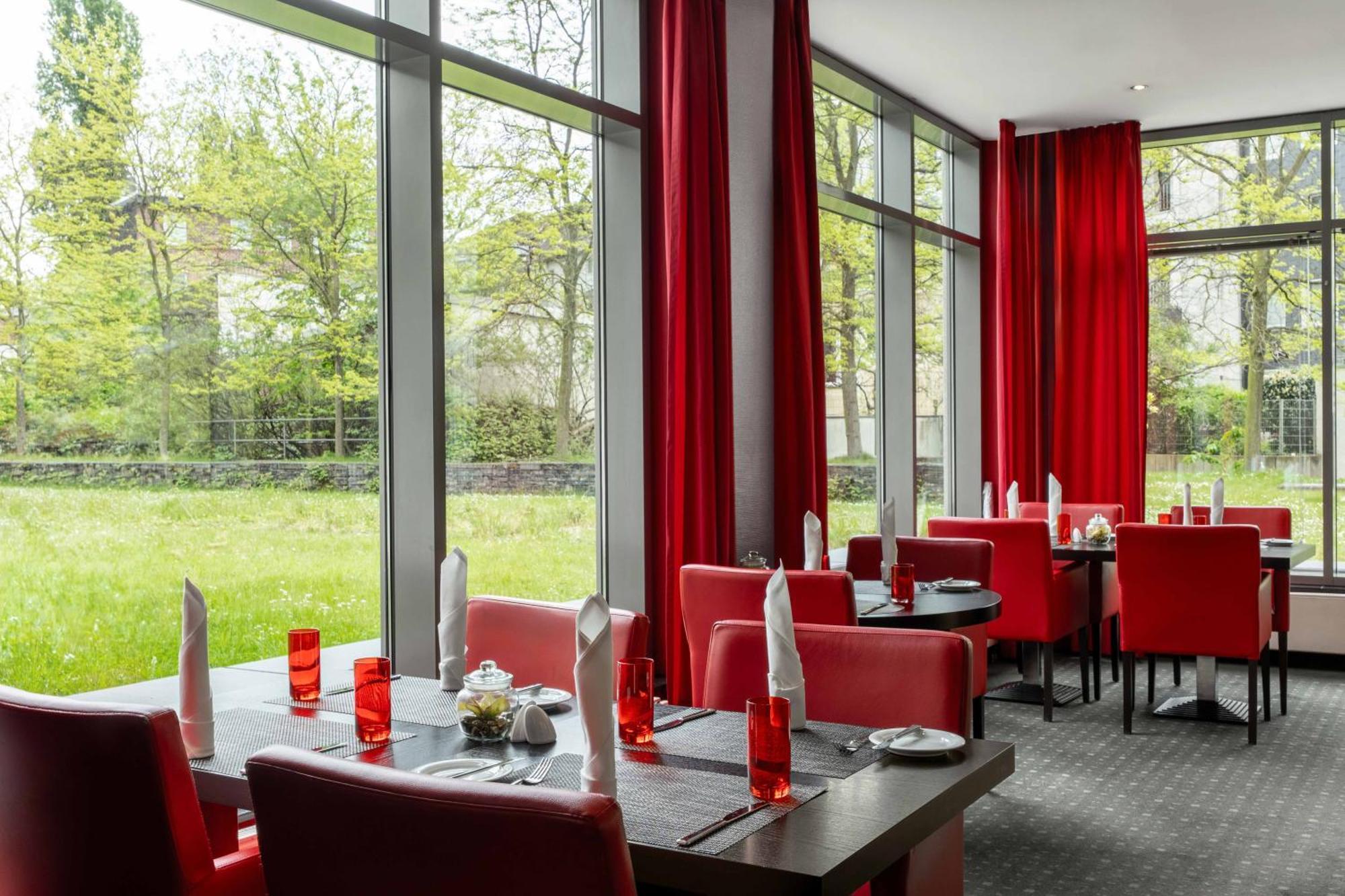 Hotel Ramada By Wyndham 4*